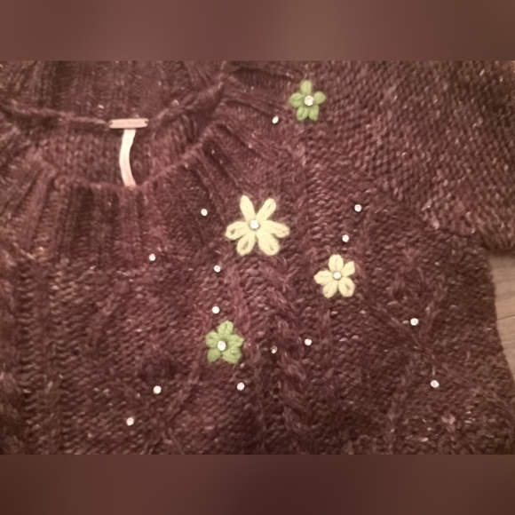 Free people brown sweater with embroidery - Picture 7 of 8